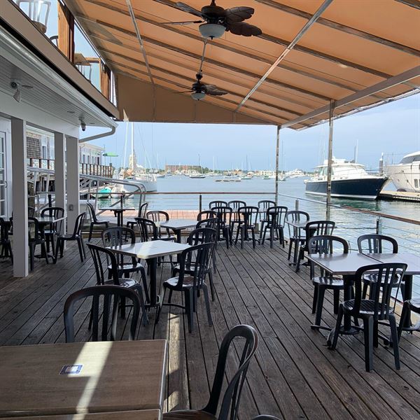 The Landing Restaurant & Bar