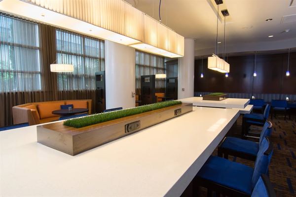 Courtyard Columbia Downtown at USC