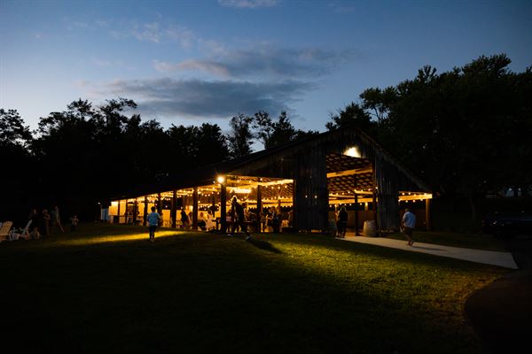 Vanish Farmwoods Brewery