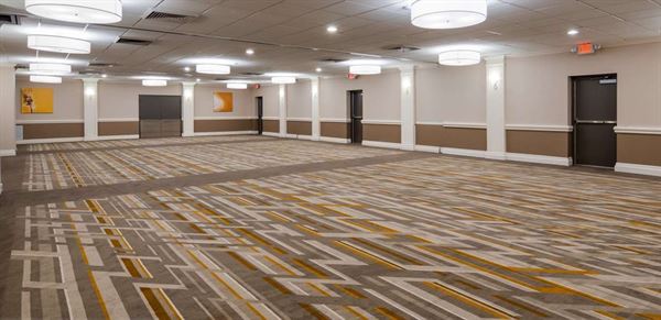 Best Western Premier Airport/Expo Center Hotel