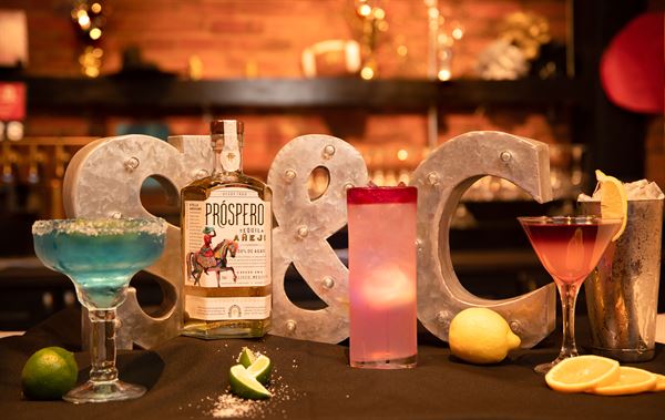 The New Screamers Events & Show Lounge!