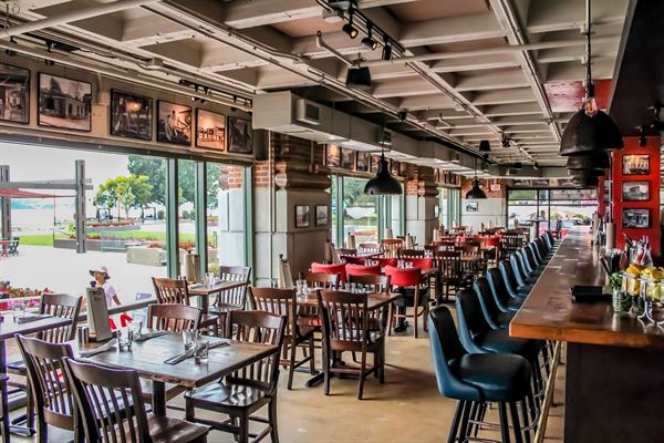 Vola's Dockside Grill