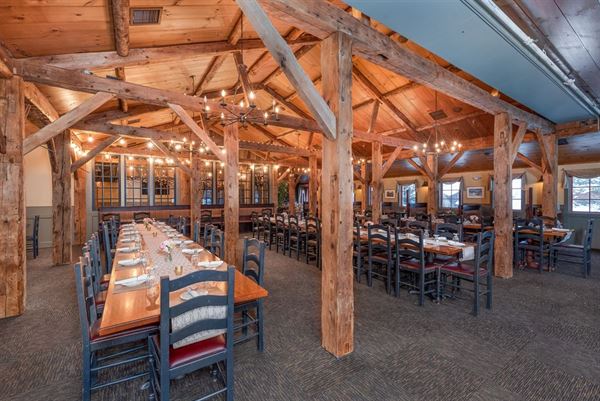 Red Fox Bar & Grille