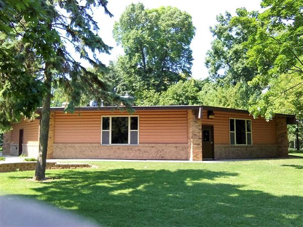 Village of Allouez - Green Isle Park Pavilion