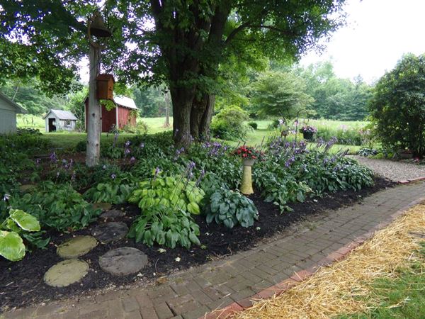 Pleasant Valley Farm