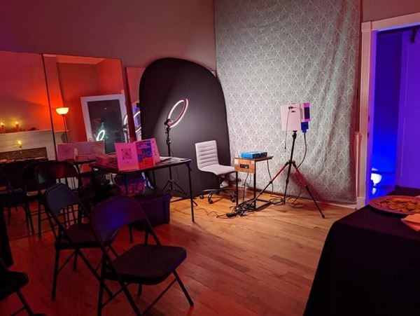 Metropolitan Studios, Inc