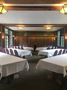 Heyns Room With Patio