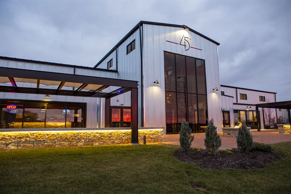 45th Parallel Distillery