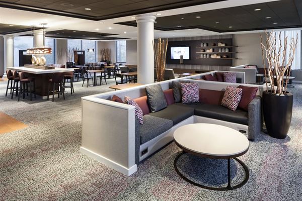 Courtyard by Marriott Alexandria Old Town