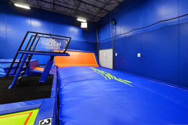 Air Riderz Trampoline Park Mississauga
