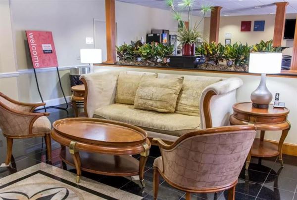 Comfort Inn & Suites