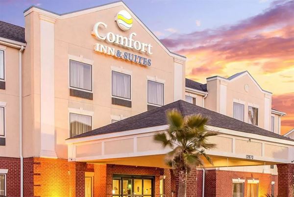 Comfort Inn & Suites
