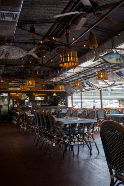 Rustic Inn Crabhouse