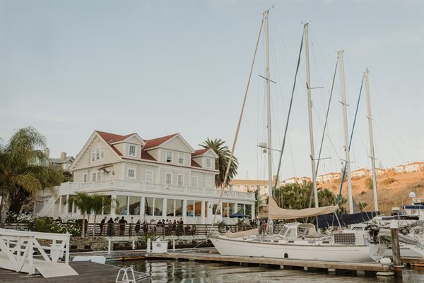 The Lighthouse at Glen Cove Marina