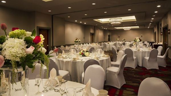 DoubleTree by Hilton Hotel Largo/Washington DC