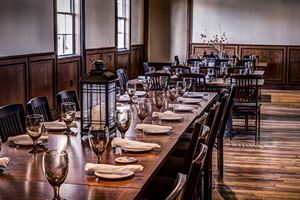 Boone's Fish House & Oyster Room