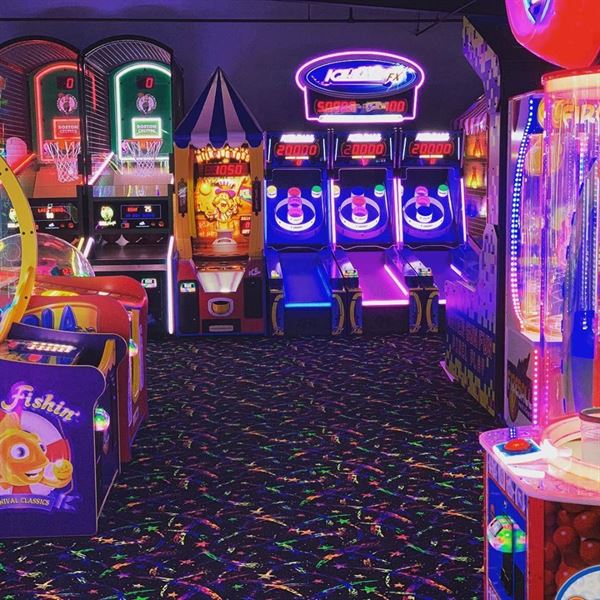 Alley Kat Lanes Candlepin Bowling Center