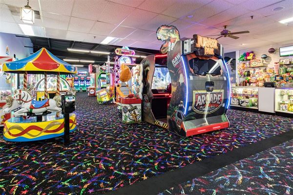 Alley Kat Lanes Candlepin Bowling Center