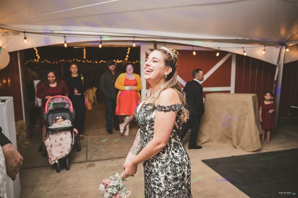 Pics by Nics {Pictures by Nicole Seaman}