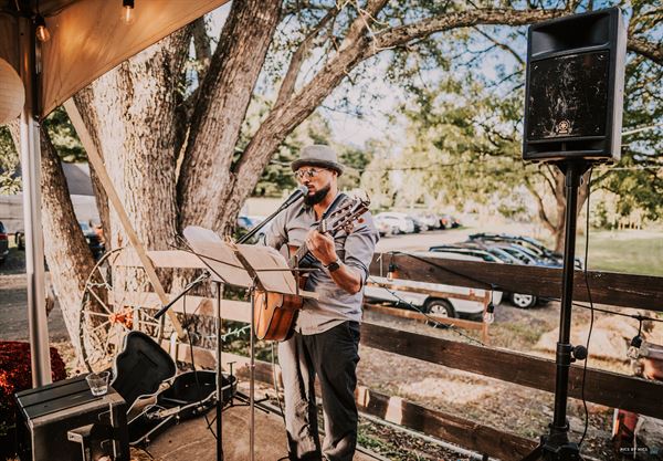 Pics by Nics {Pictures by Nicole Seaman}