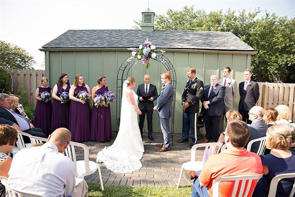 Inn At 835 Historic Hotel Catering & Events