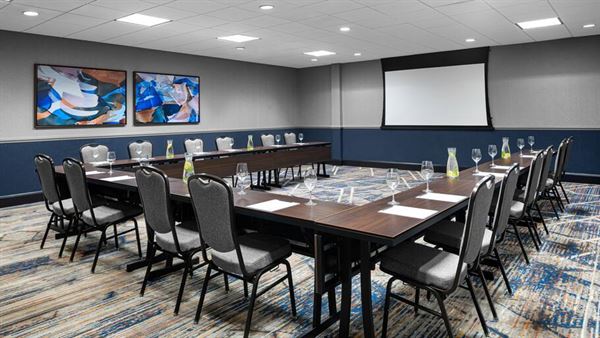 The Alloy King of Prussia - a DoubleTree by Hilton