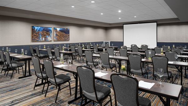 The Alloy King of Prussia - a DoubleTree by Hilton