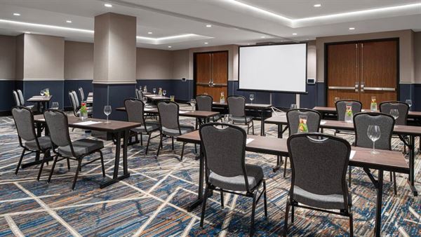 The Alloy King of Prussia - a DoubleTree by Hilton