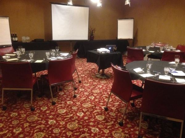 Mosaic Restaurant at Four Points By Sheraton