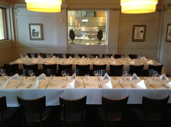 Mosaic Restaurant at Four Points By Sheraton