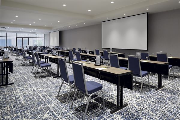 DoubleTree by Hilton Montreal