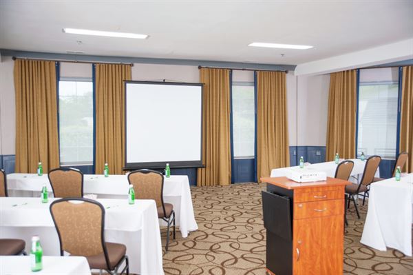 The Stone Castle Hotel & Conference Center