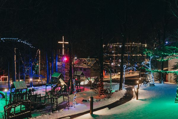 Refreshing Mountain Retreat and Adventure Center