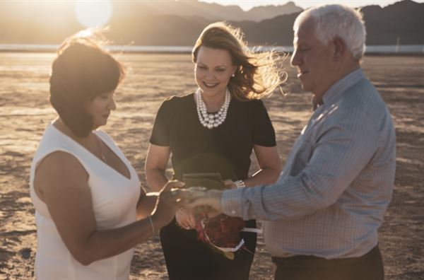 Seal It With A Kiss Ceremonies