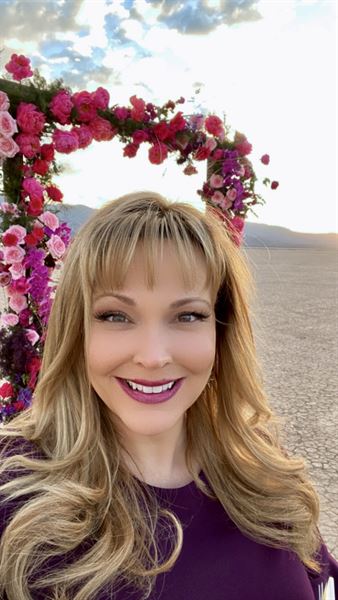 Seal It With A Kiss Ceremonies