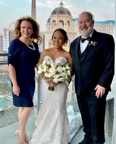 Seal It With A Kiss Ceremonies