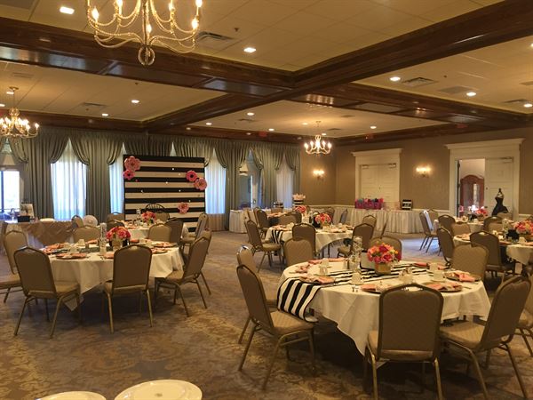 Seven Oaks Country Club