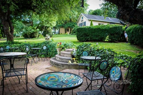 Prosperity Mansion & Farm