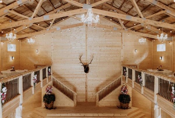 Burkett's Barn on Hemenway