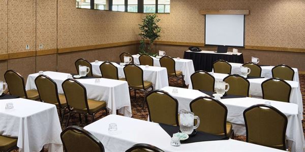 Ramkota Hotel & Conference Center