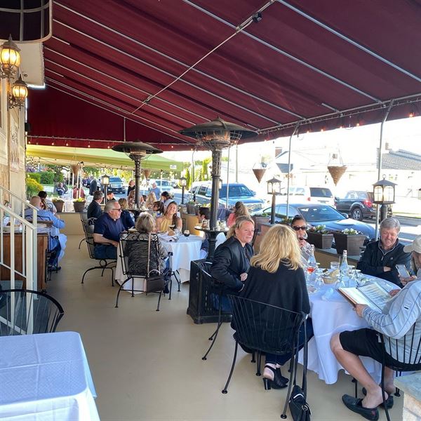 D'Amelio's Italian Eatery