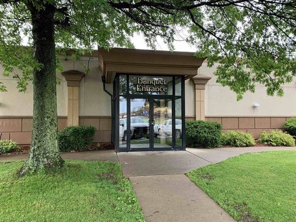 Undo's Family Restaurant - Weirton