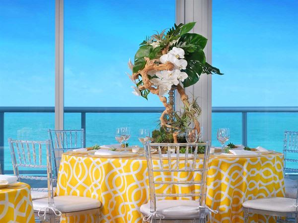 Solé on the Ocean Resort