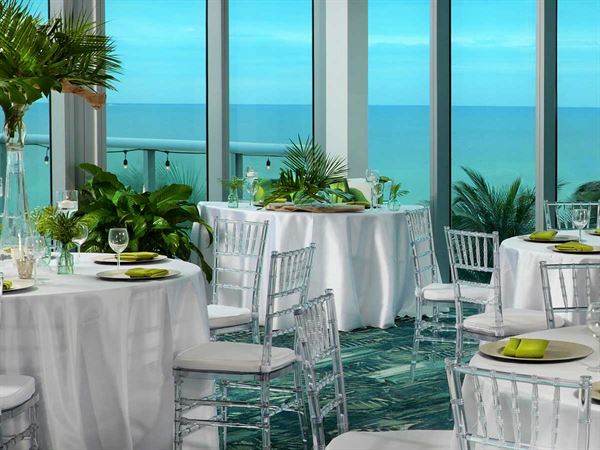 Solé on the Ocean Resort