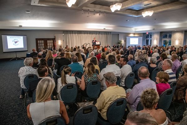 Saint Petersburg Yacht Club - Pass A Grille