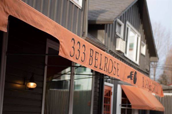 333 Belrose Bar & Grill