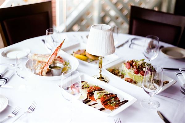 Rocco's The Brick Hotel