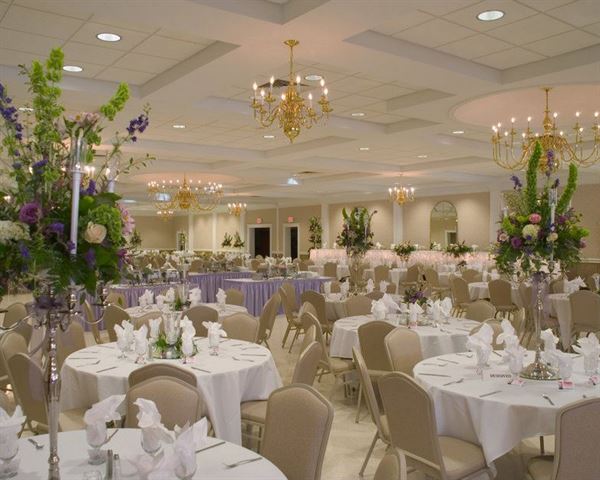 Tom's Country Place Caterers