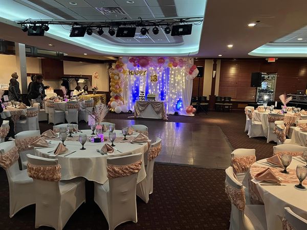 Blue Dolphin Seafood Bar & Grill