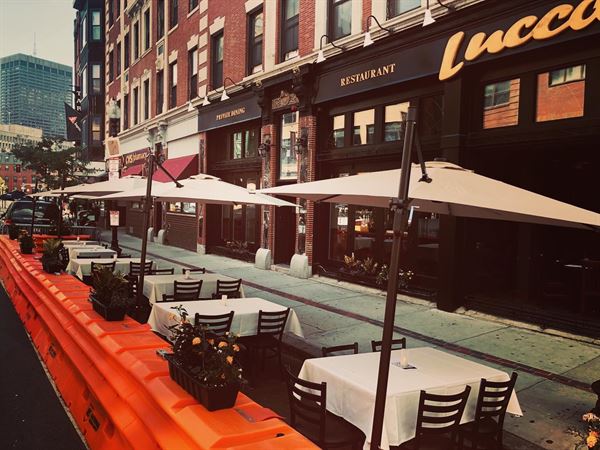 Lucca Restaurant & Bar